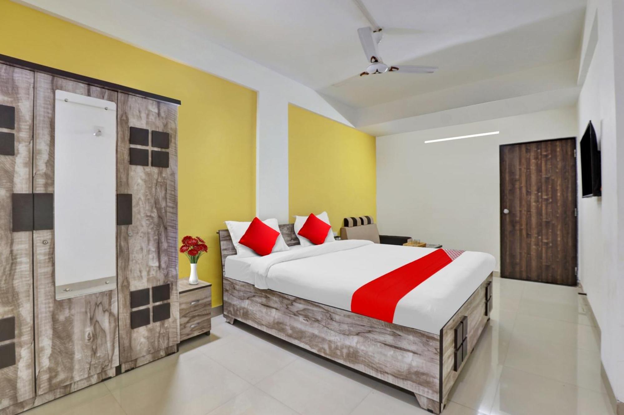 Fabhotel Relax גנדהינאגר מראה חיצוני תמונה