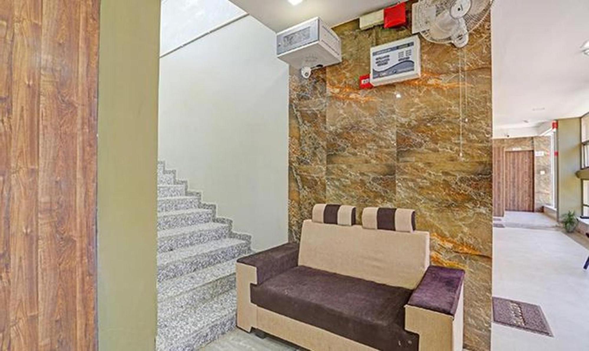 Fabhotel Relax גנדהינאגר מראה חיצוני תמונה