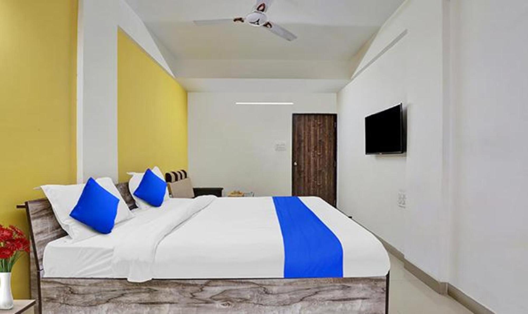 Fabhotel Relax גנדהינאגר מראה חיצוני תמונה